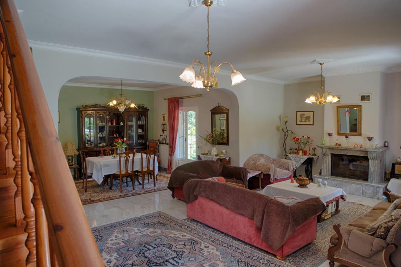 Villa Christina Gastouri  Екстер'єр фото
